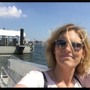 Meet your Posher, Kim